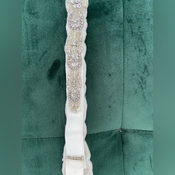 Crystal bridal belt - Picture 9 of 10